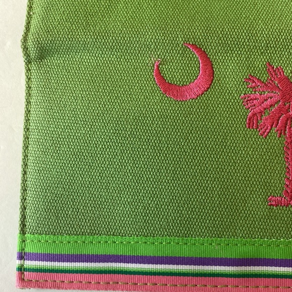 Palmetto pouch trifold large wallet. - Picture 10 of 11